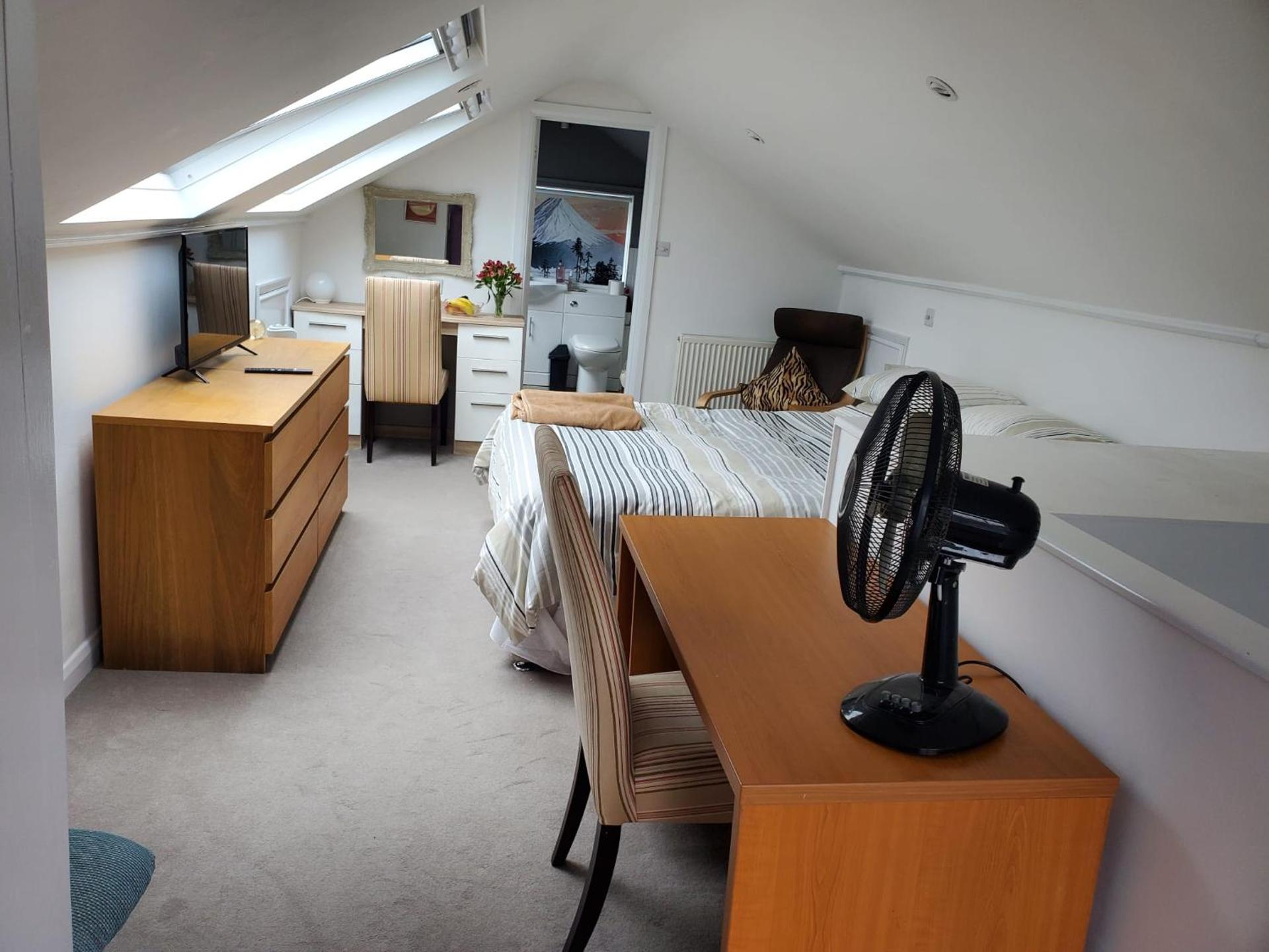 Photo of the whole room