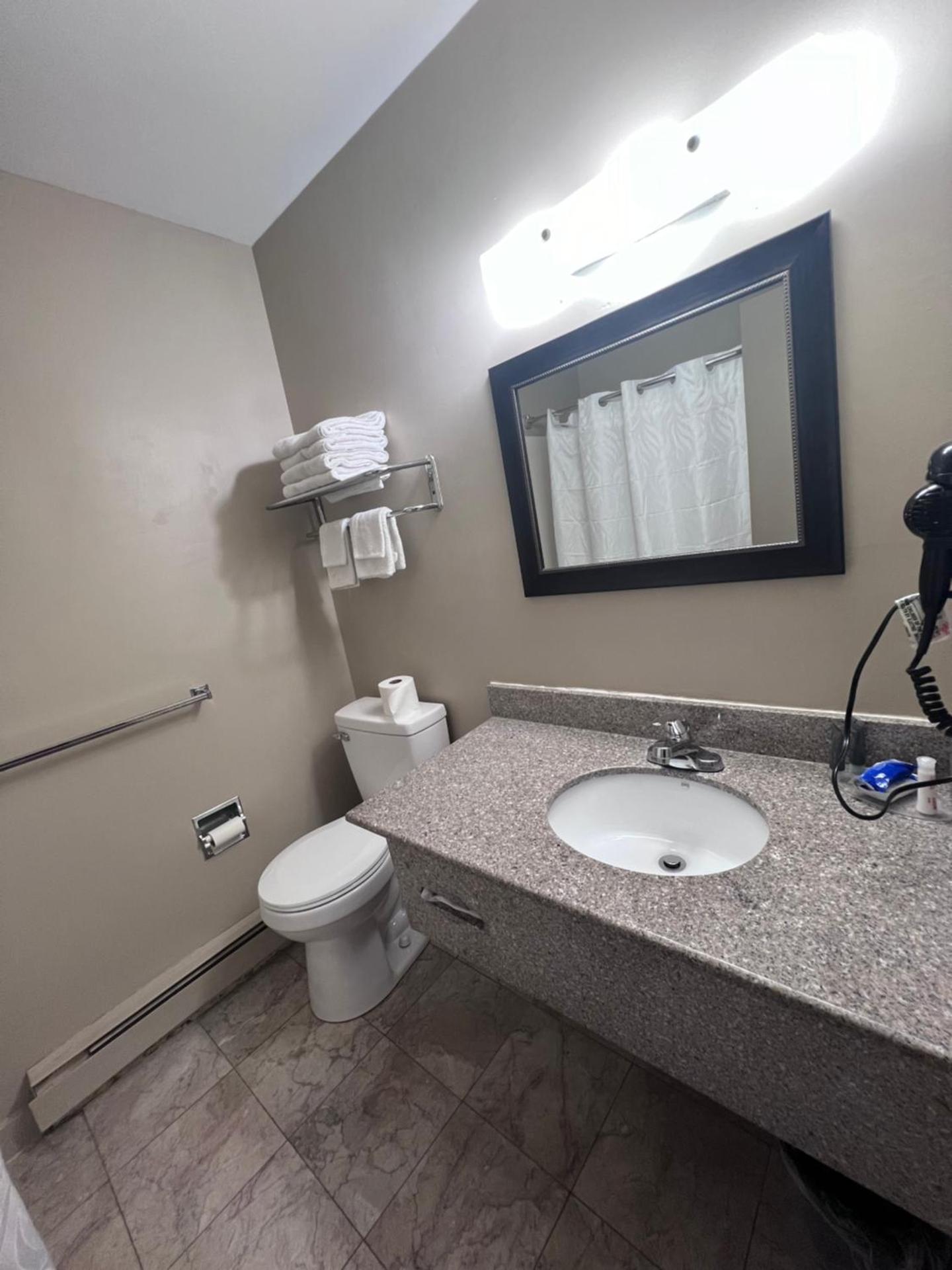 Quadruple Room - Non Smoking