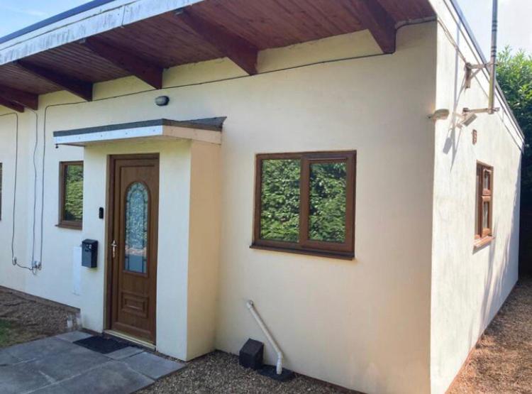 CV225AA 1 Bedroom-Near Rugby School-Ground Floor-WiFi-Self Check In