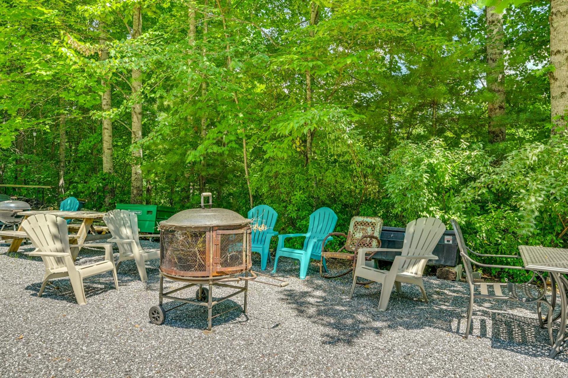 Shared Hot Tub and Fire Pit Tranquil Whittier Gem!