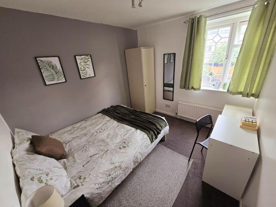 Beautiful rooms in PRIME location!