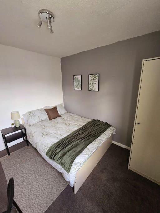 Beautiful rooms in PRIME location!