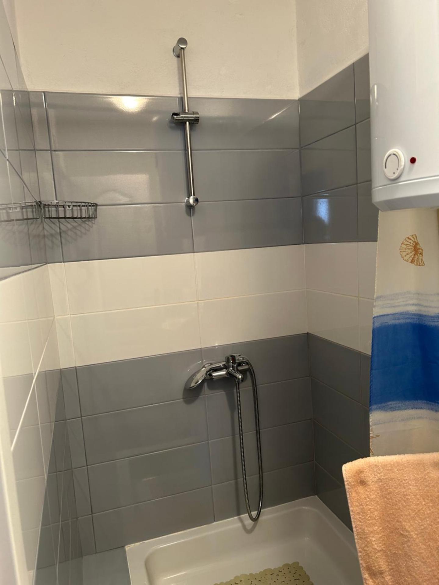 Apartments Spalj 1 i 2