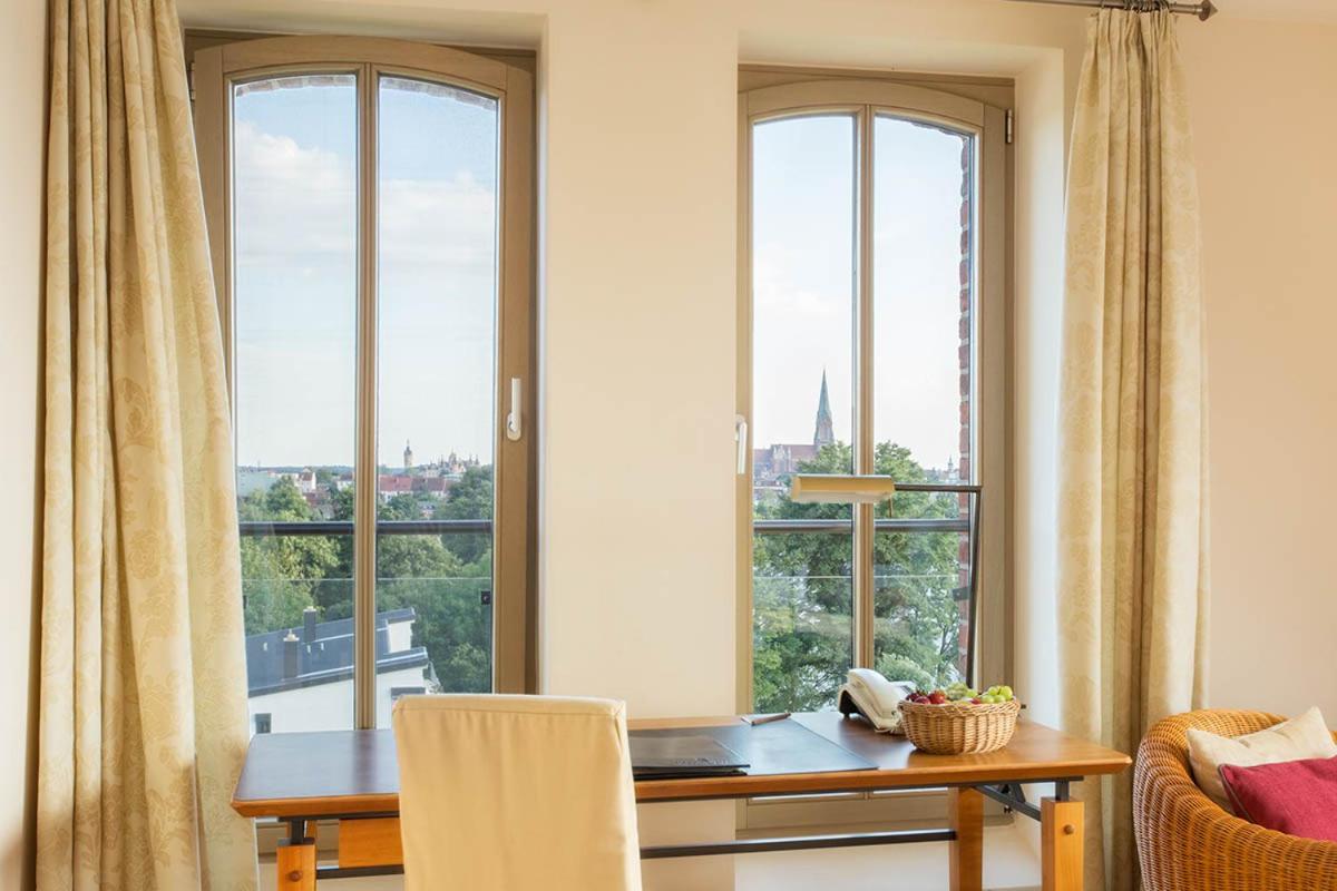 Superior Studio with Lake View