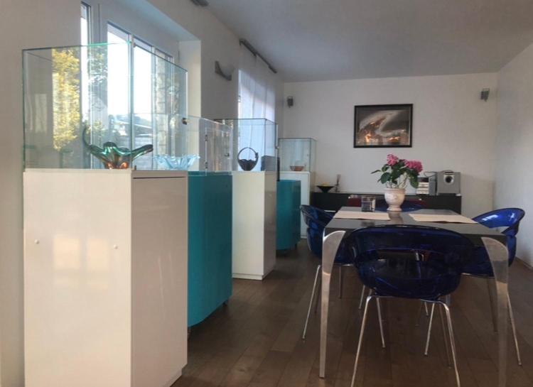 Modernes 4-Zimmer Haus, nahe Messe Düsseldorf (15 min. Internat. Airport)