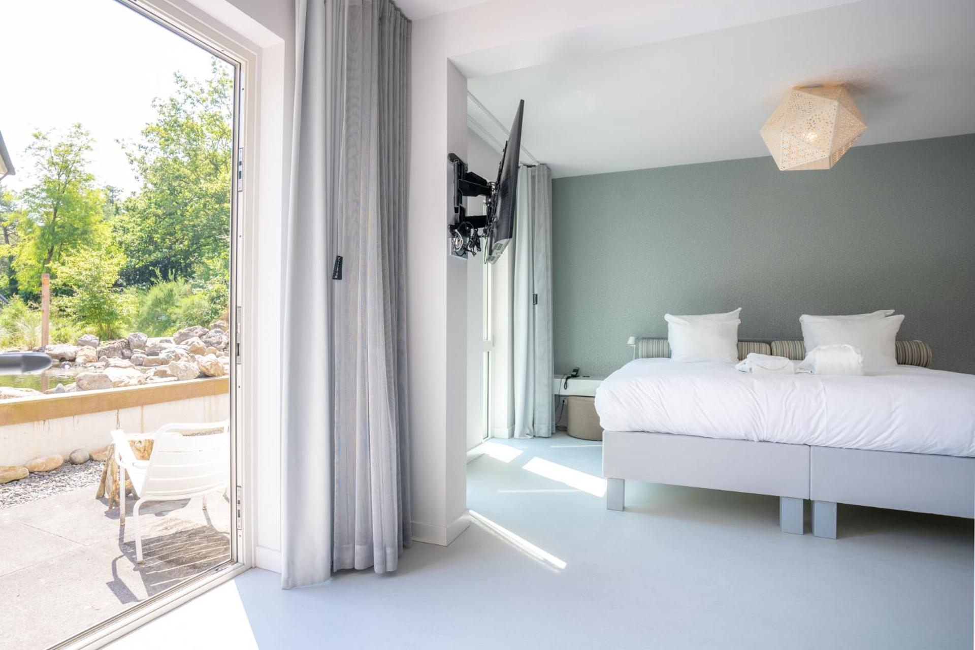 Junior Suite with Terrace