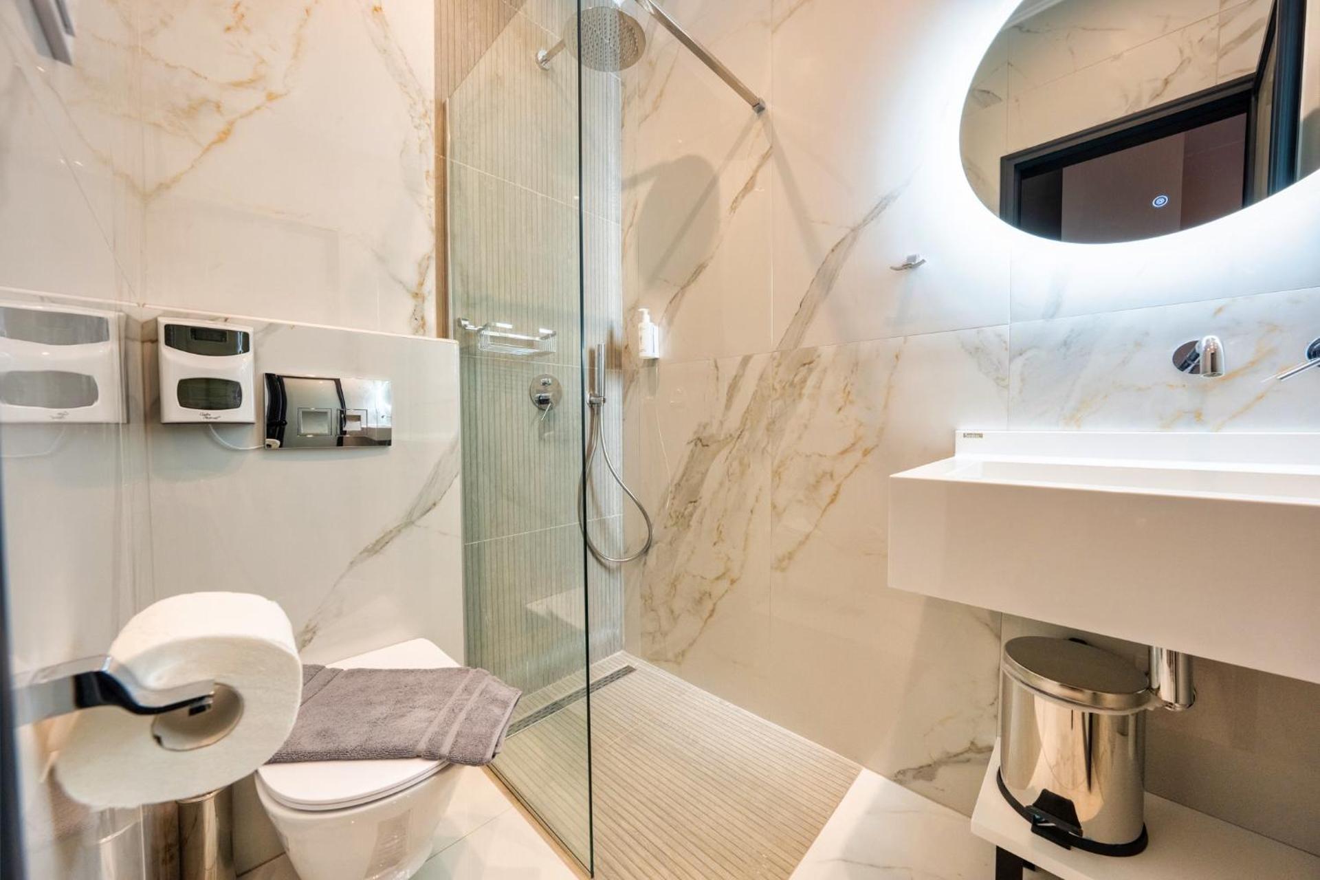 Family Room with Mountain View