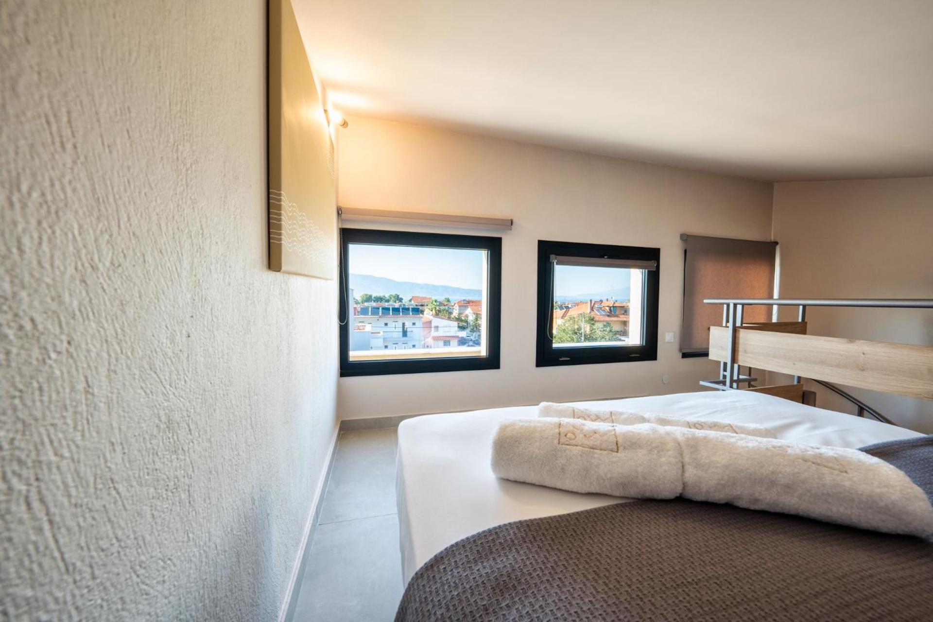 Apartment - Split Level