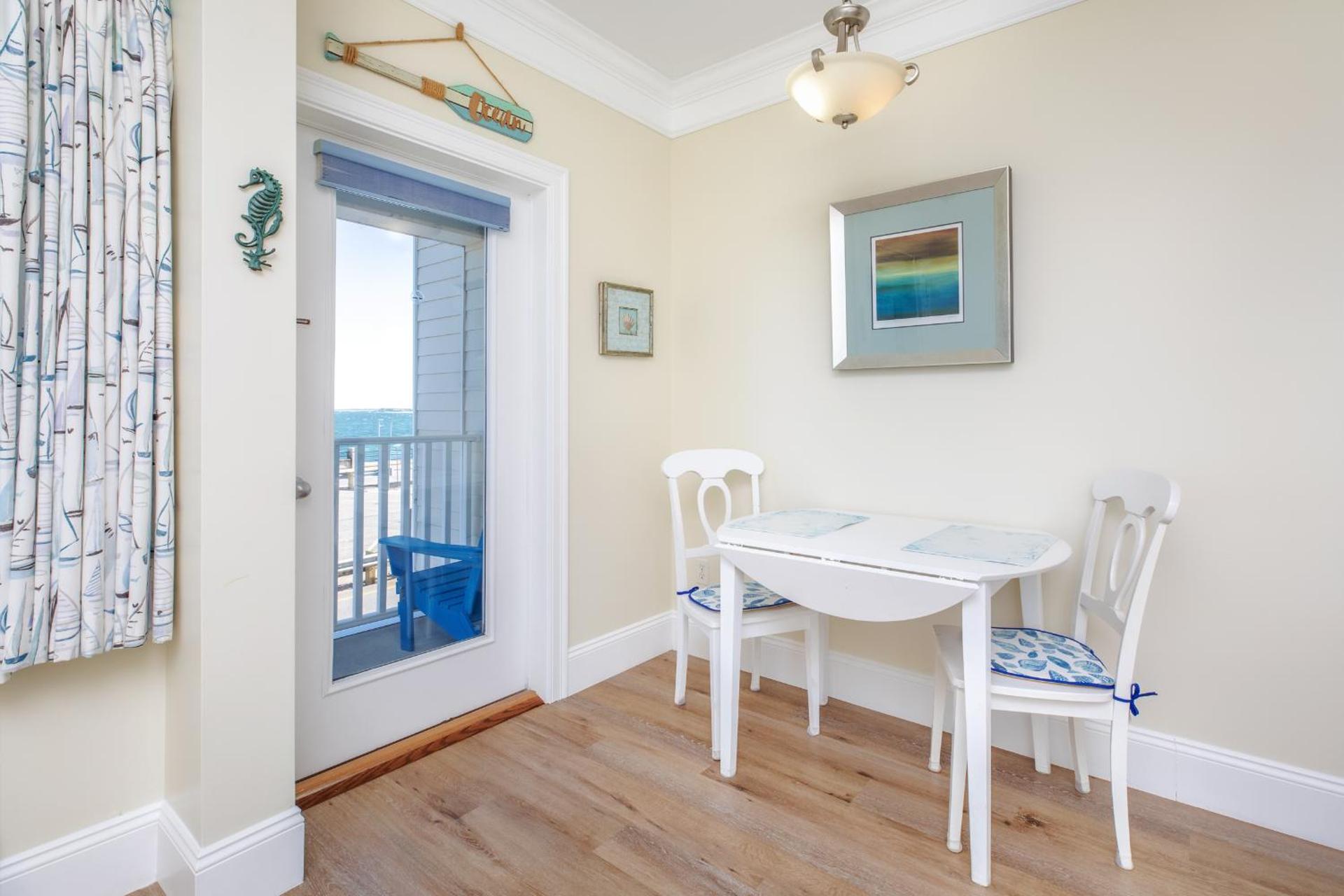 Atlantic Breeze Suites