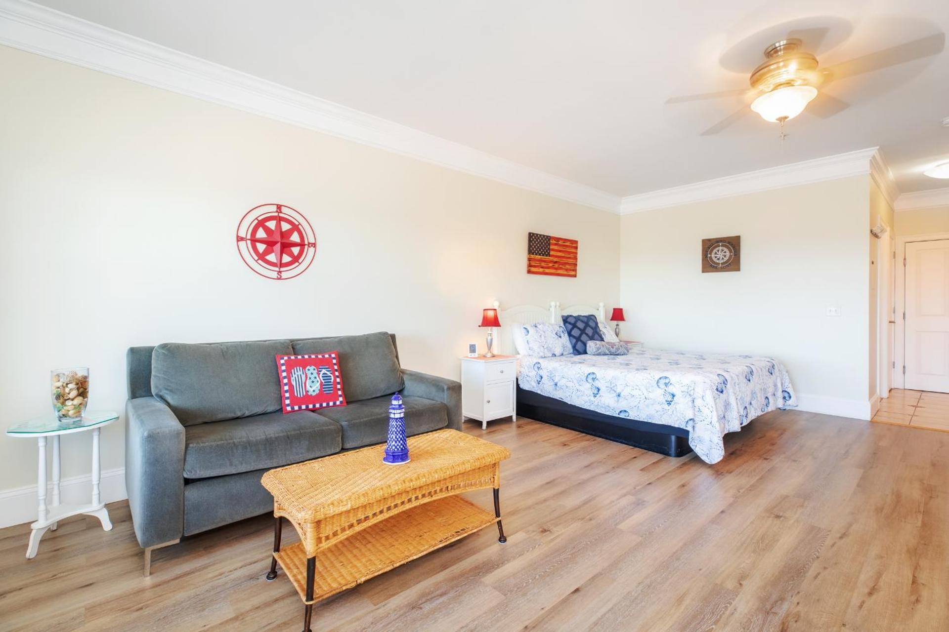 Atlantic Breeze Suites