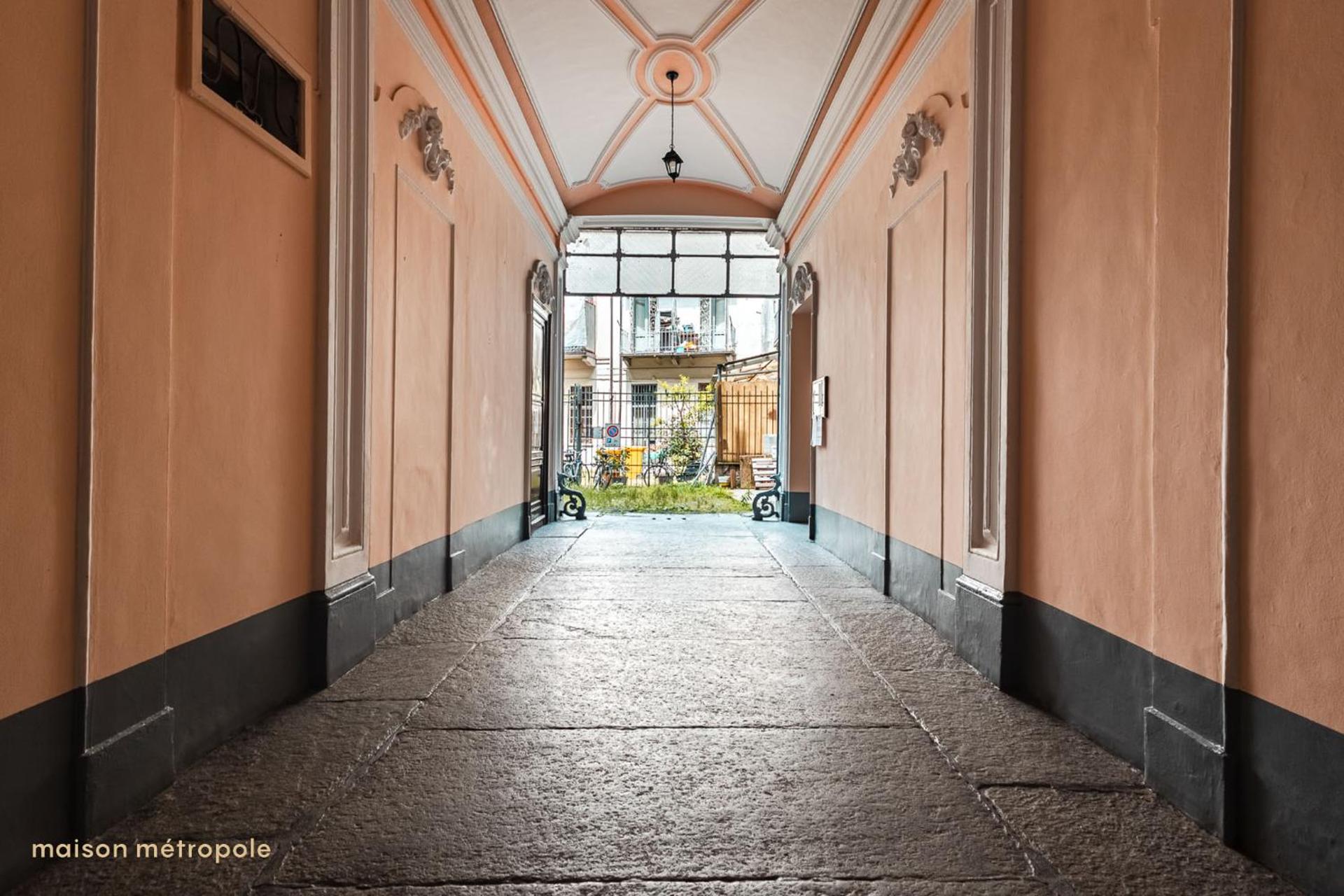 Inner courtyard view