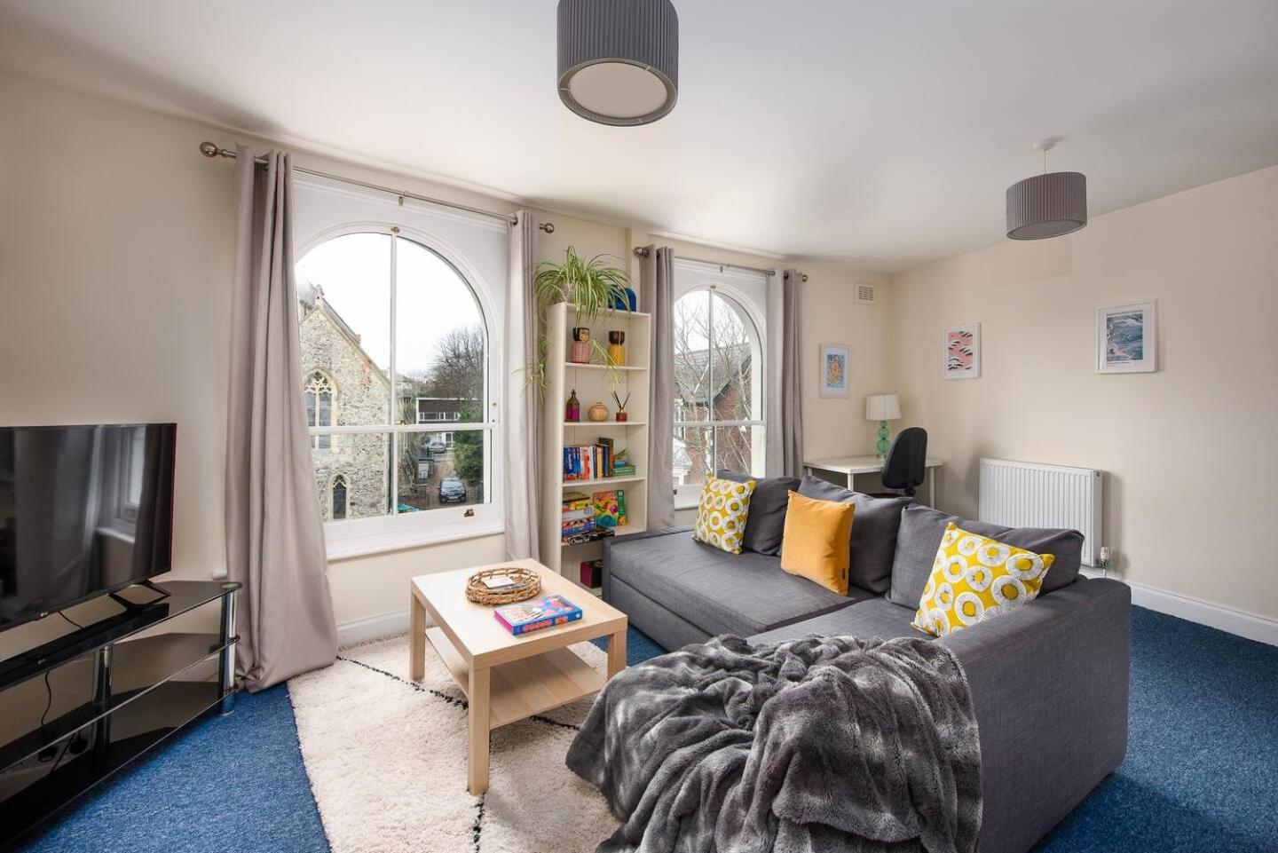 Air Maison - St Jude's View