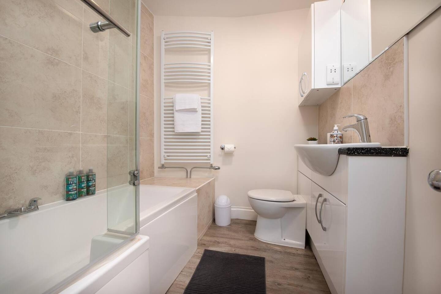 Air Maison - St Jude's View