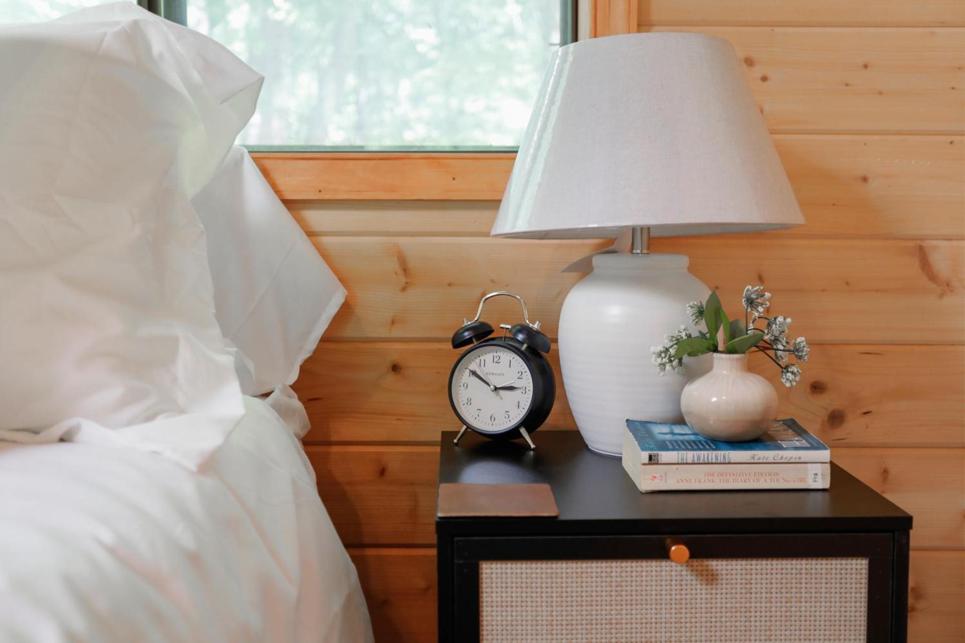 Dog-Friendly A-Frame with Firepit and Fall Foliage
