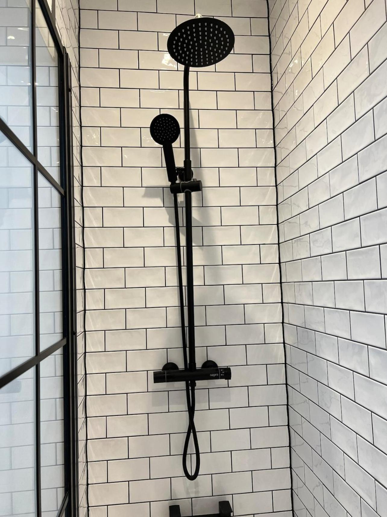 Sassy Seaview Apt, Parking, No Guest Fees Nr Beach