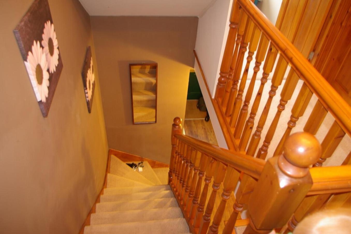 Portland Mews - 3 Bed Holiday Home By Premier Serviced Accommodation