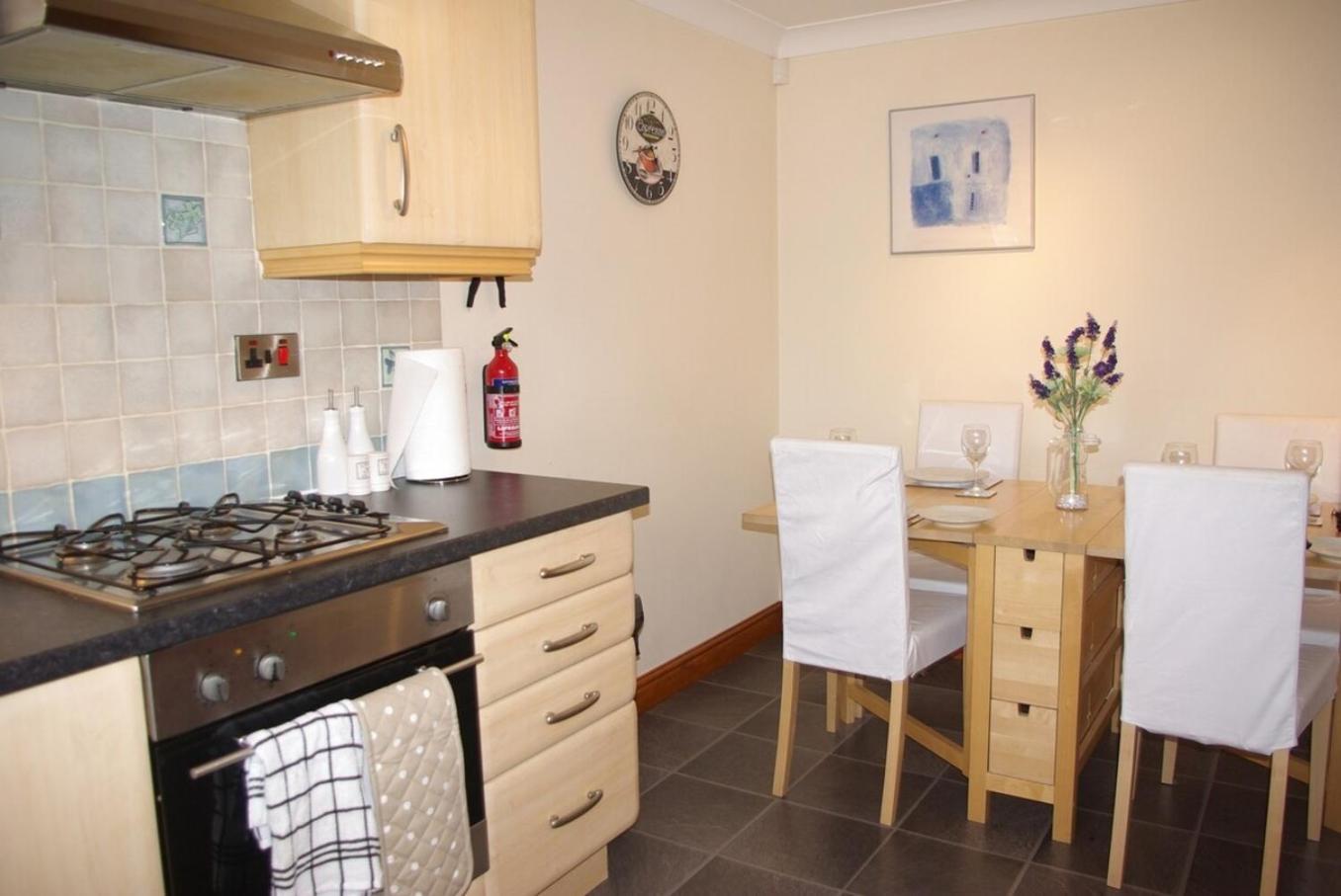 Portland Mews - 3 Bed Holiday Home By Premier Serviced Accommodation