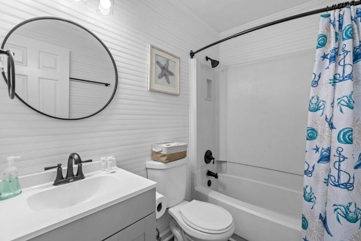 Chateau By the Sea Oceanfront Unit H2