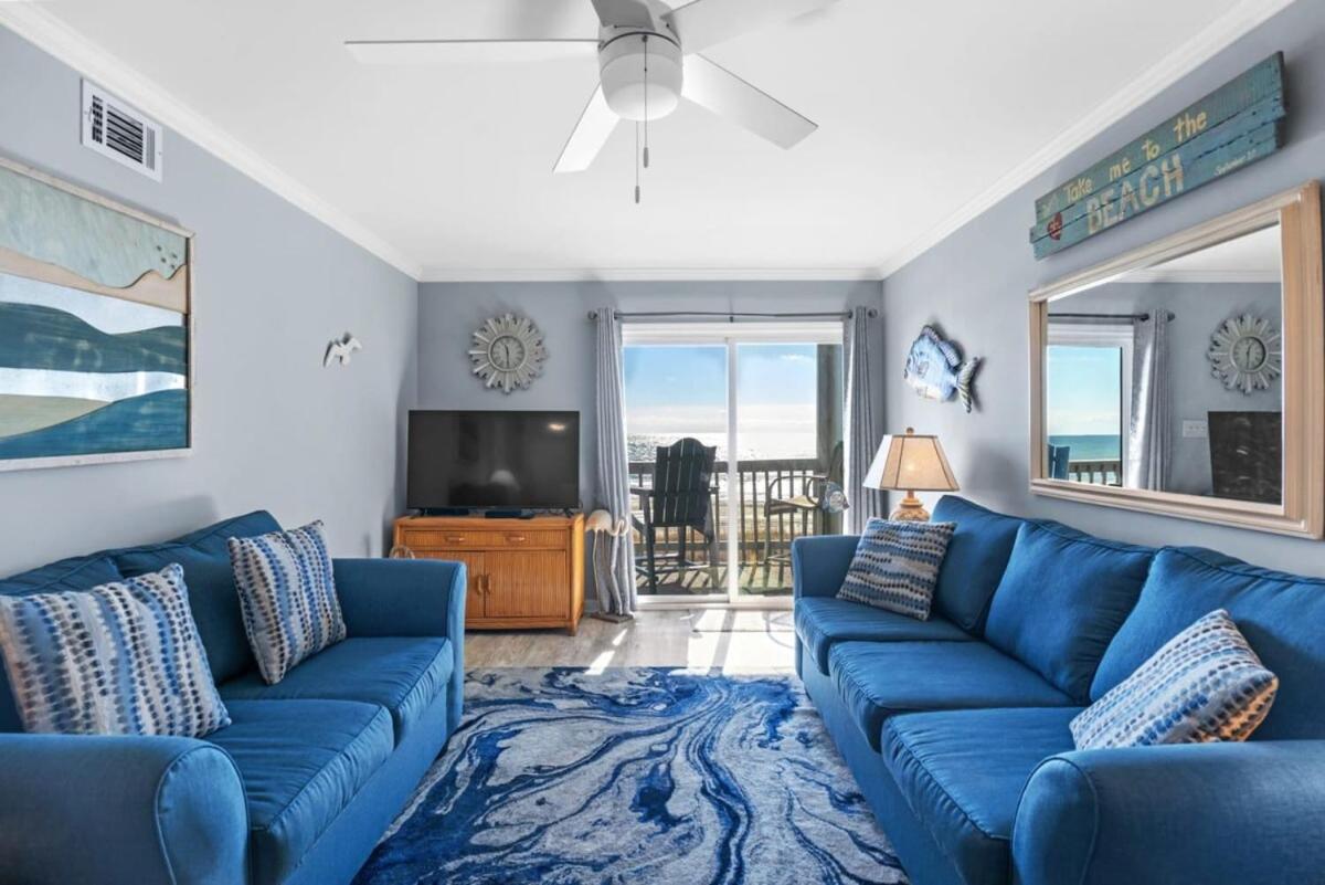 Chateau By the Sea Cozy Oceanfront Unit B3