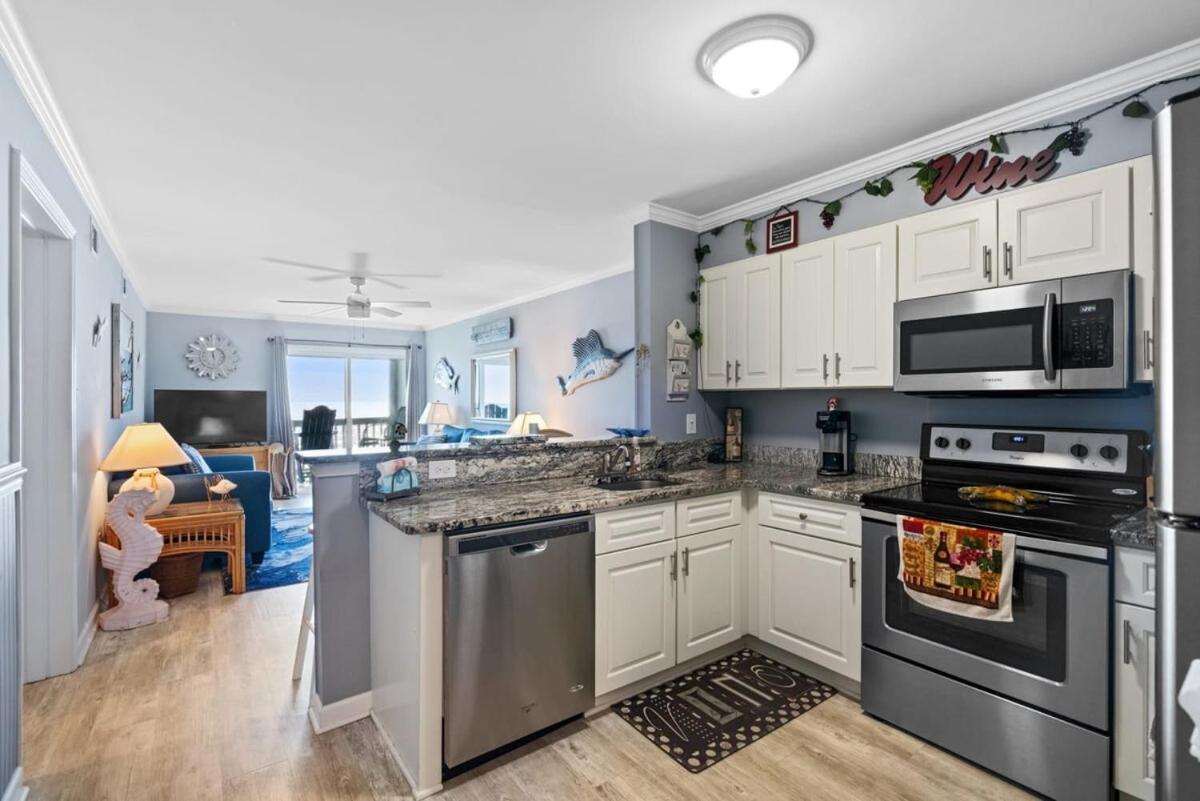 Chateau By the Sea Cozy Oceanfront Unit B3