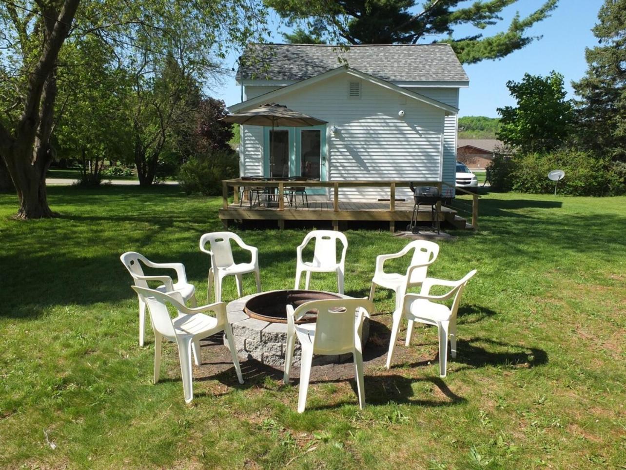 Beach Town Escape - Newly-Remodeled & Gorgeous!