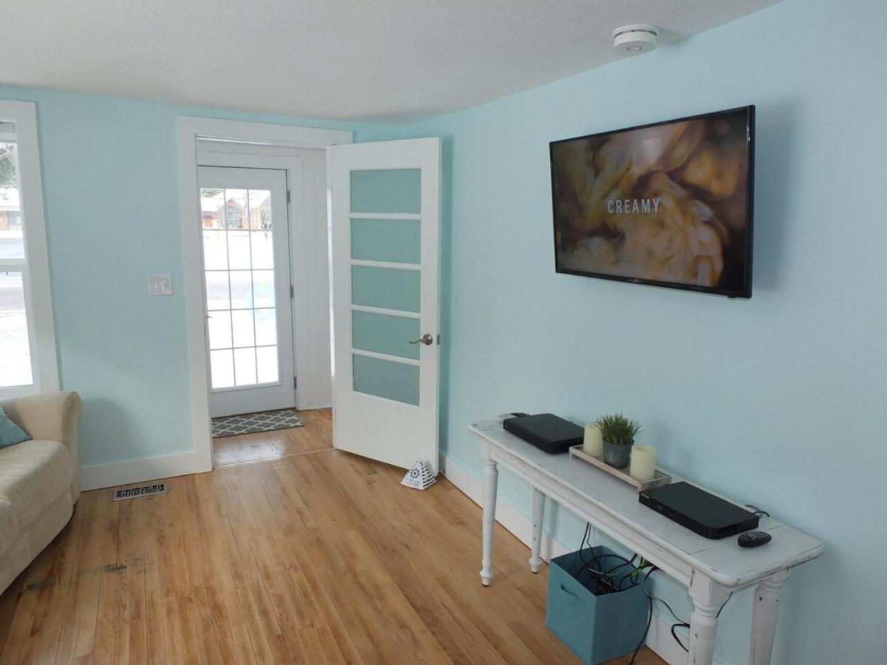 Beach Town Escape - Newly-Remodeled & Gorgeous!