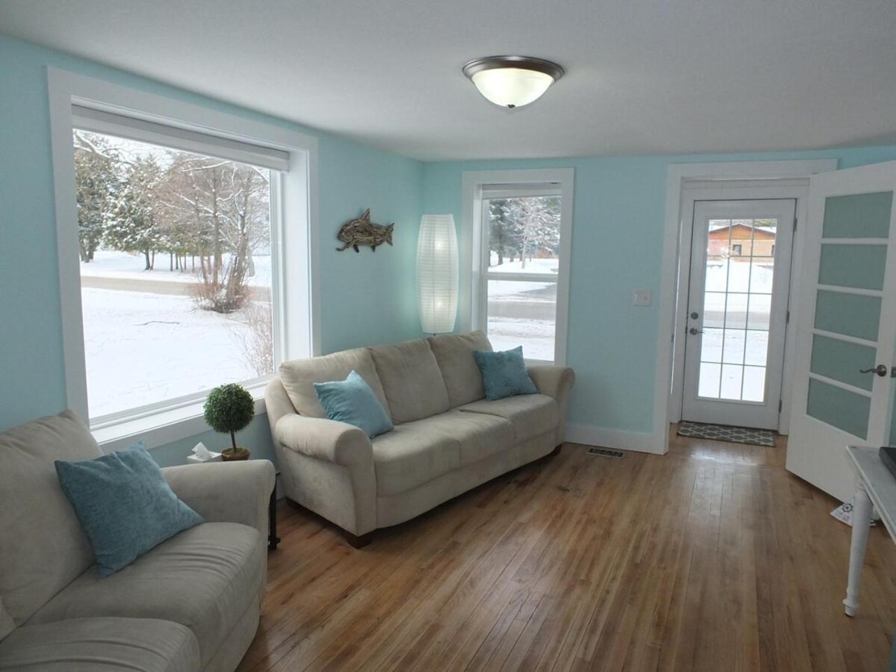 Beach Town Escape - Newly-Remodeled & Gorgeous!