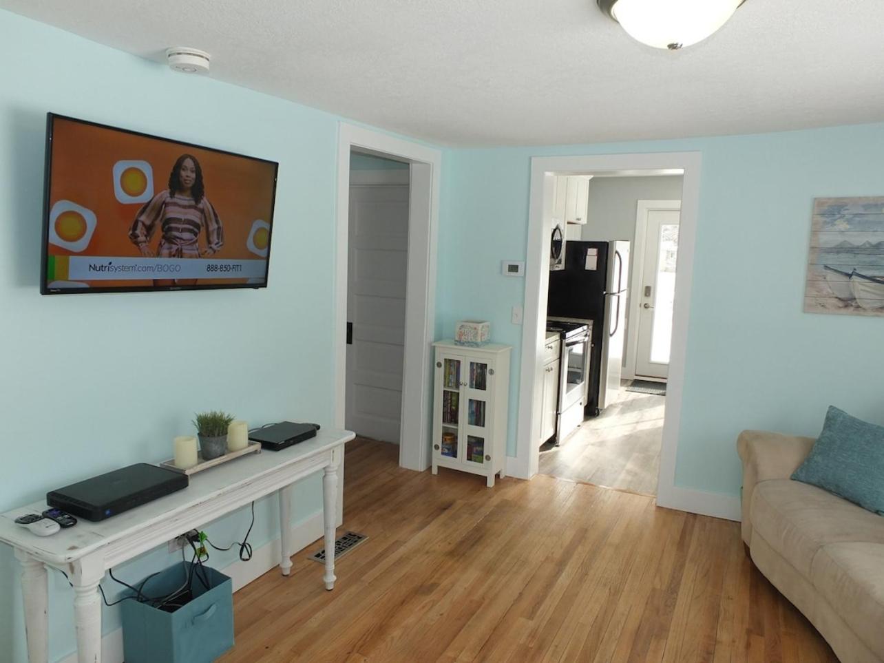 Beach Town Escape - Newly-Remodeled & Gorgeous!