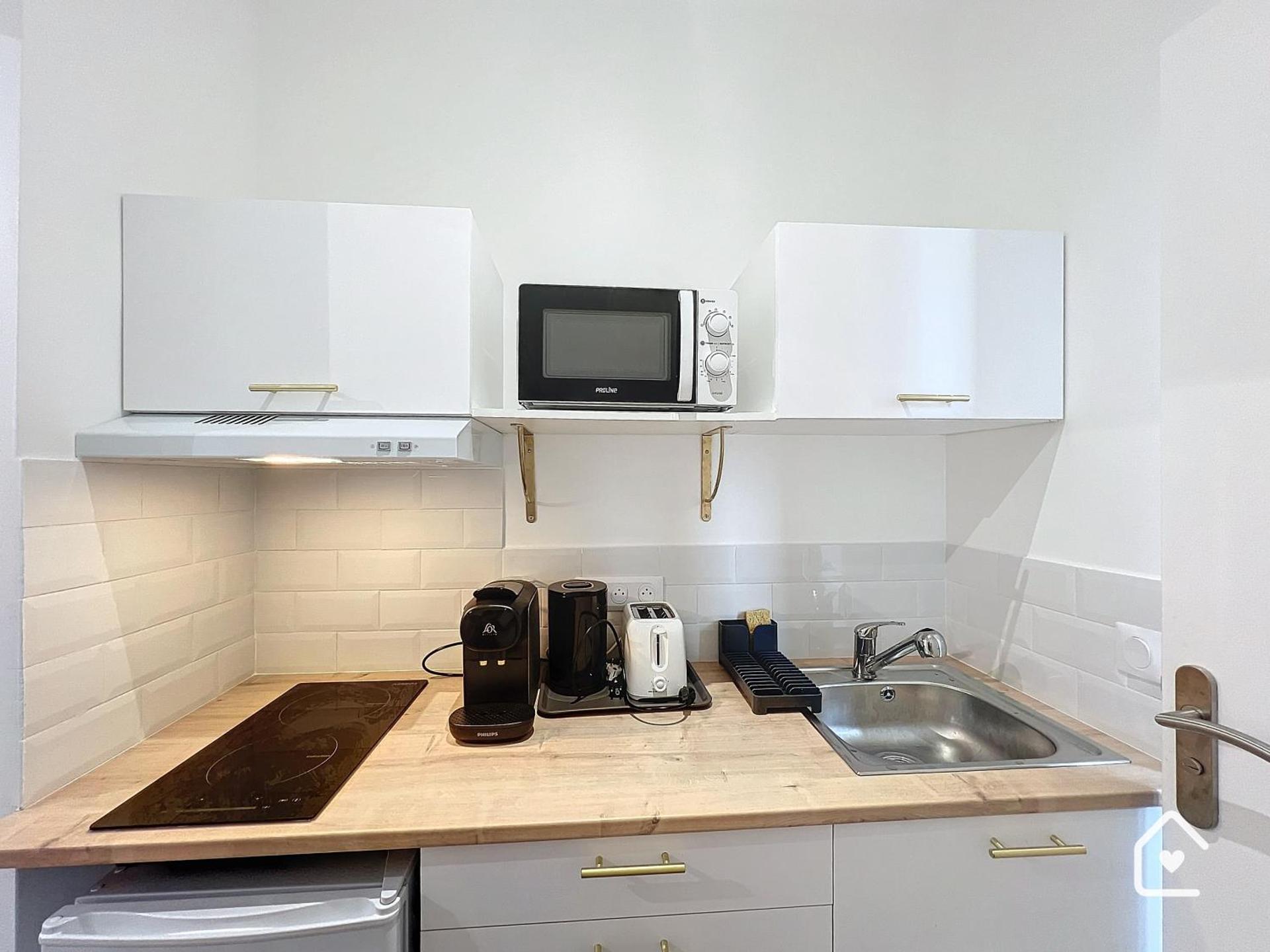 Studios - 1 min Gare Chatellerault - Entrée Autonome -