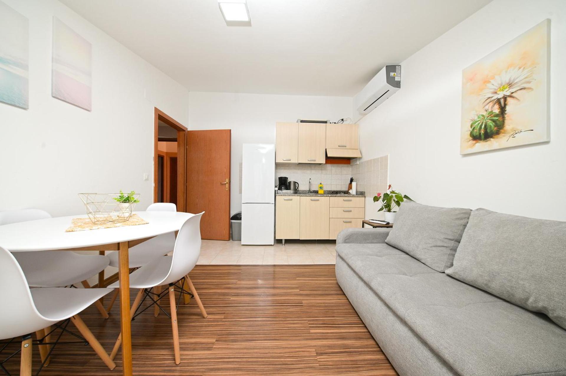 Apartment Galizana 2253