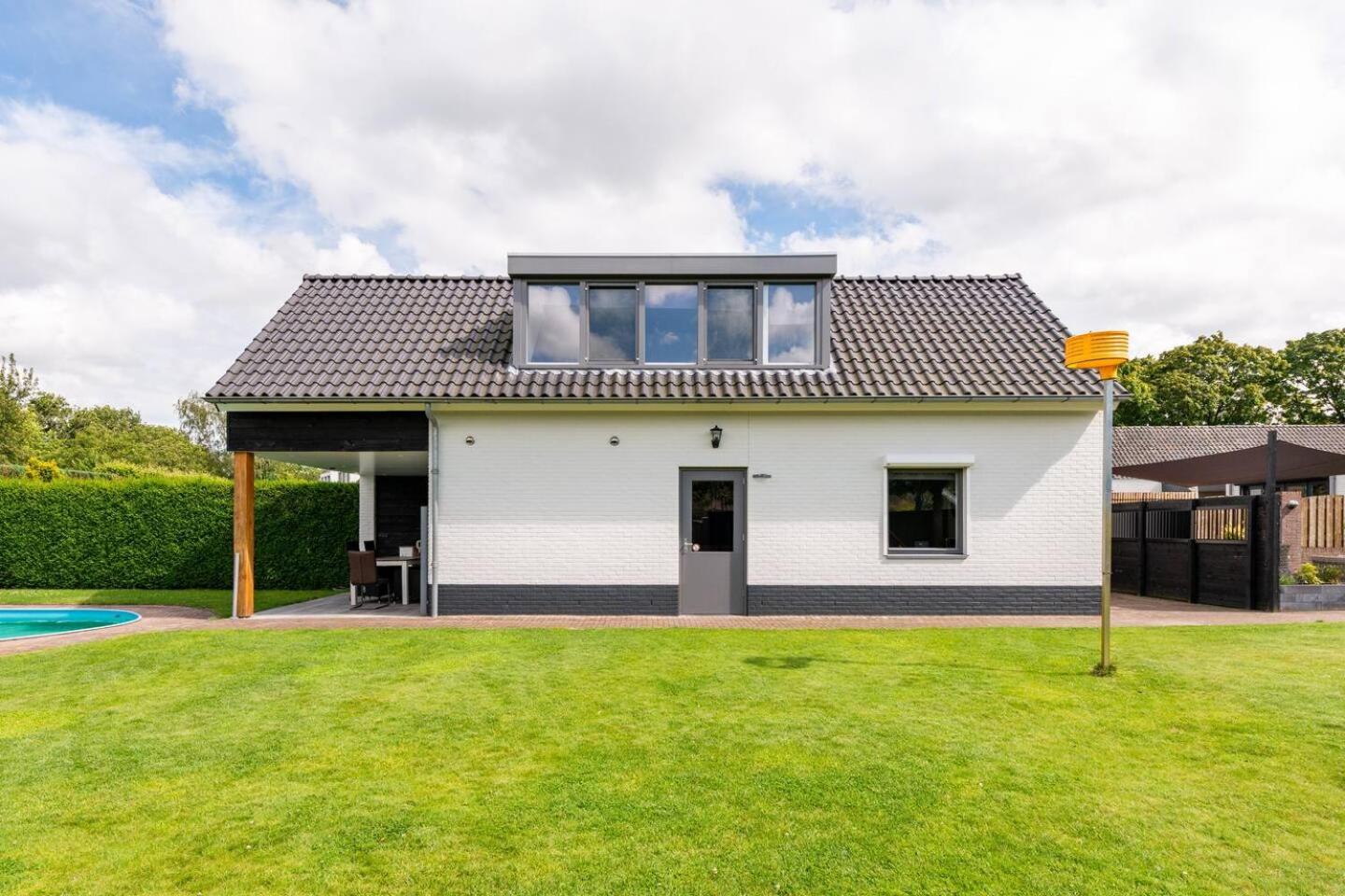 Prachtig royaal gastenverblijf