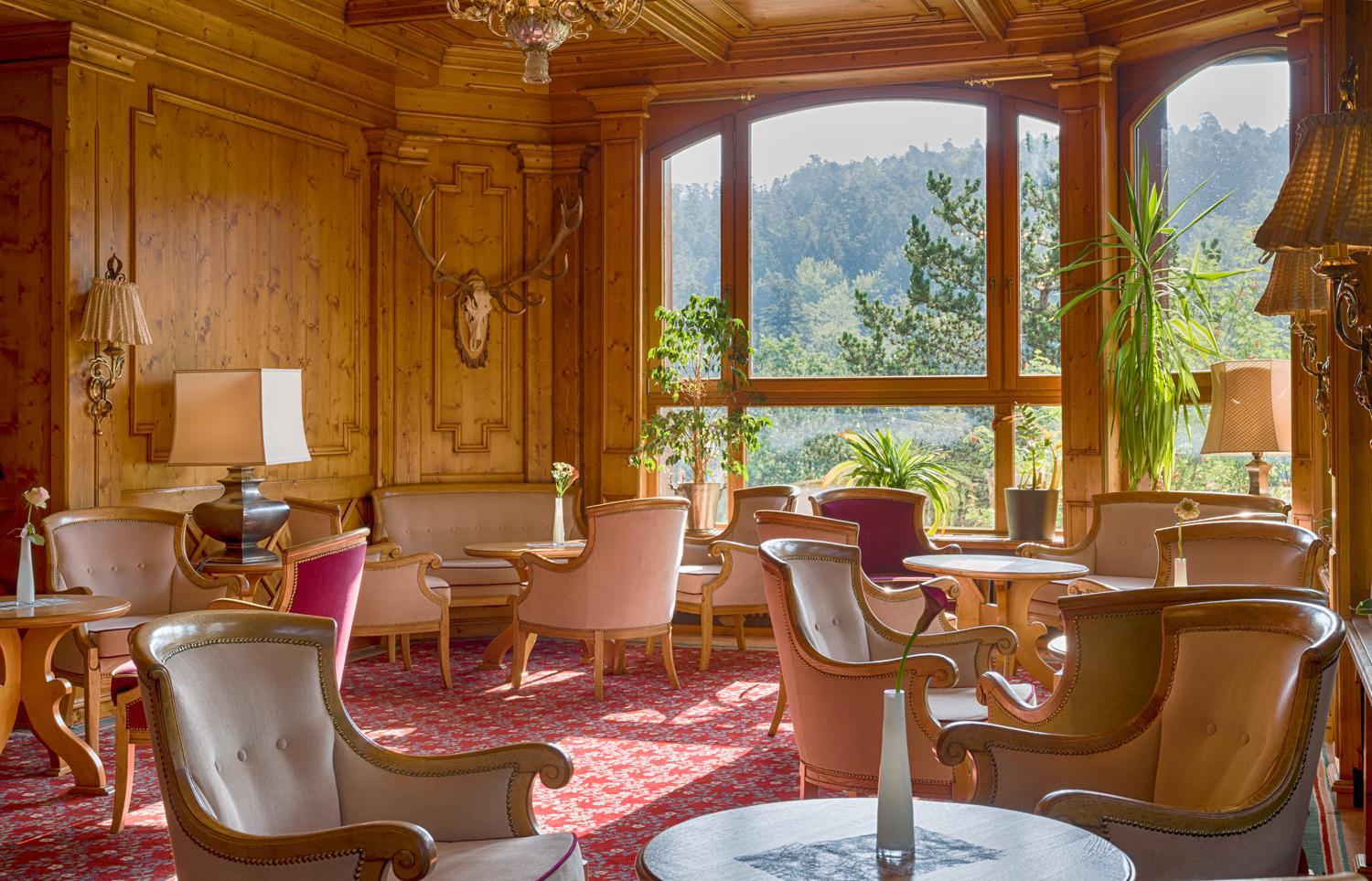 Communal lounge/ TV room