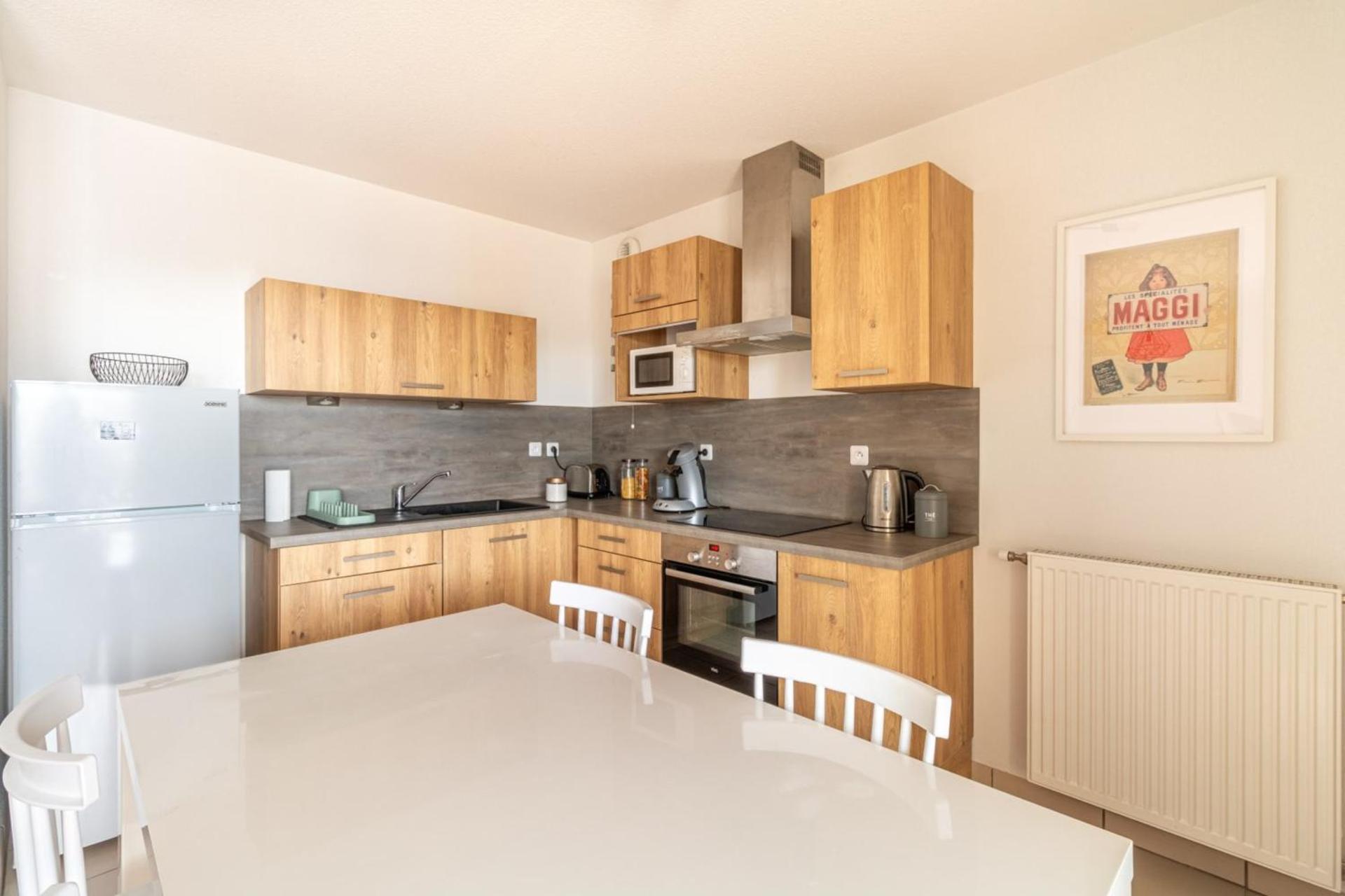 Nice T2 with a large furnished balcony in Toulouse