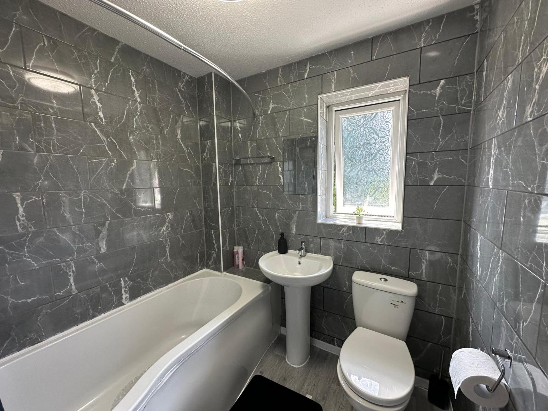 Affluent Living Property perfect for contractors and individuals