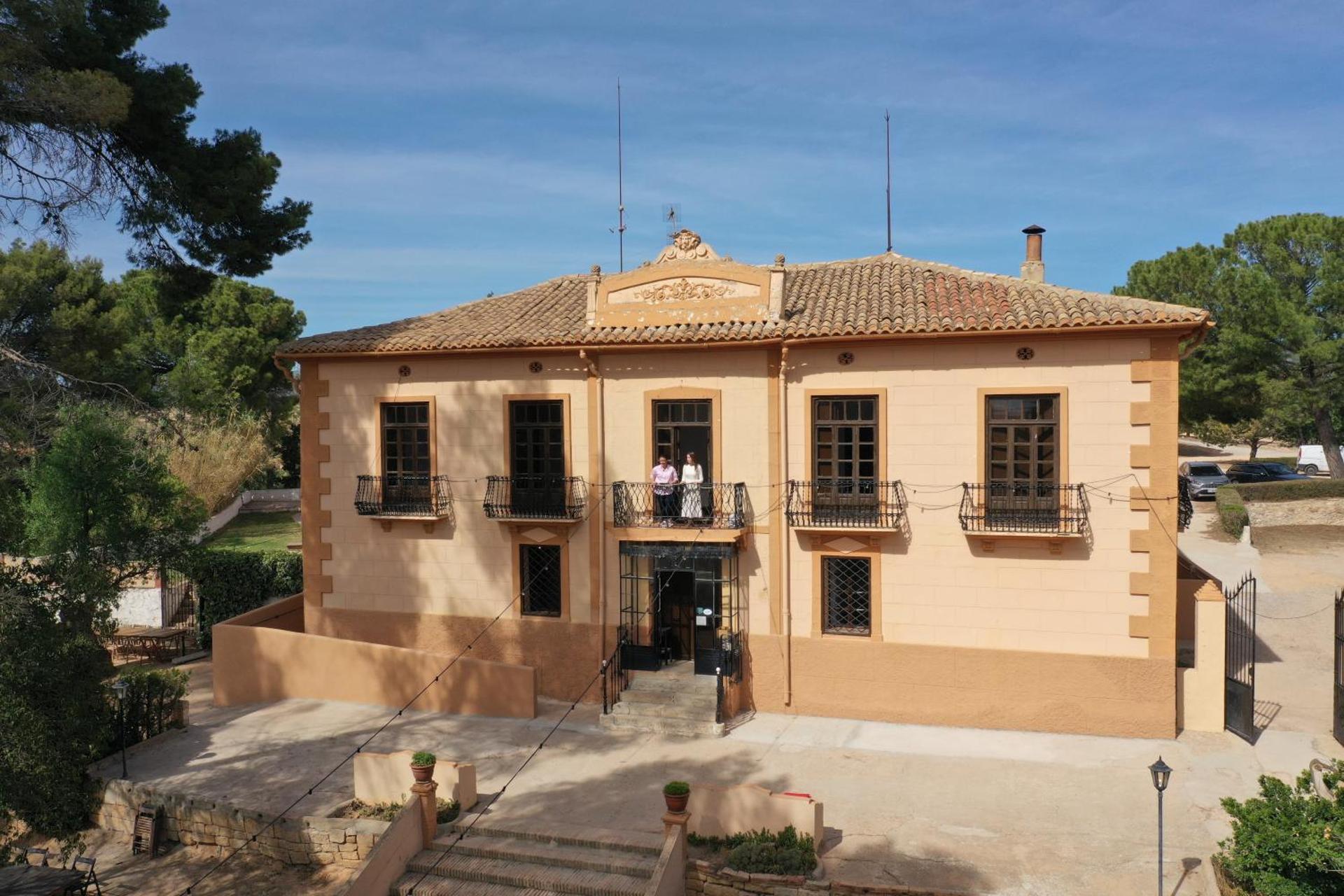 HOTEL BODEGA VERA DE ESTENAS