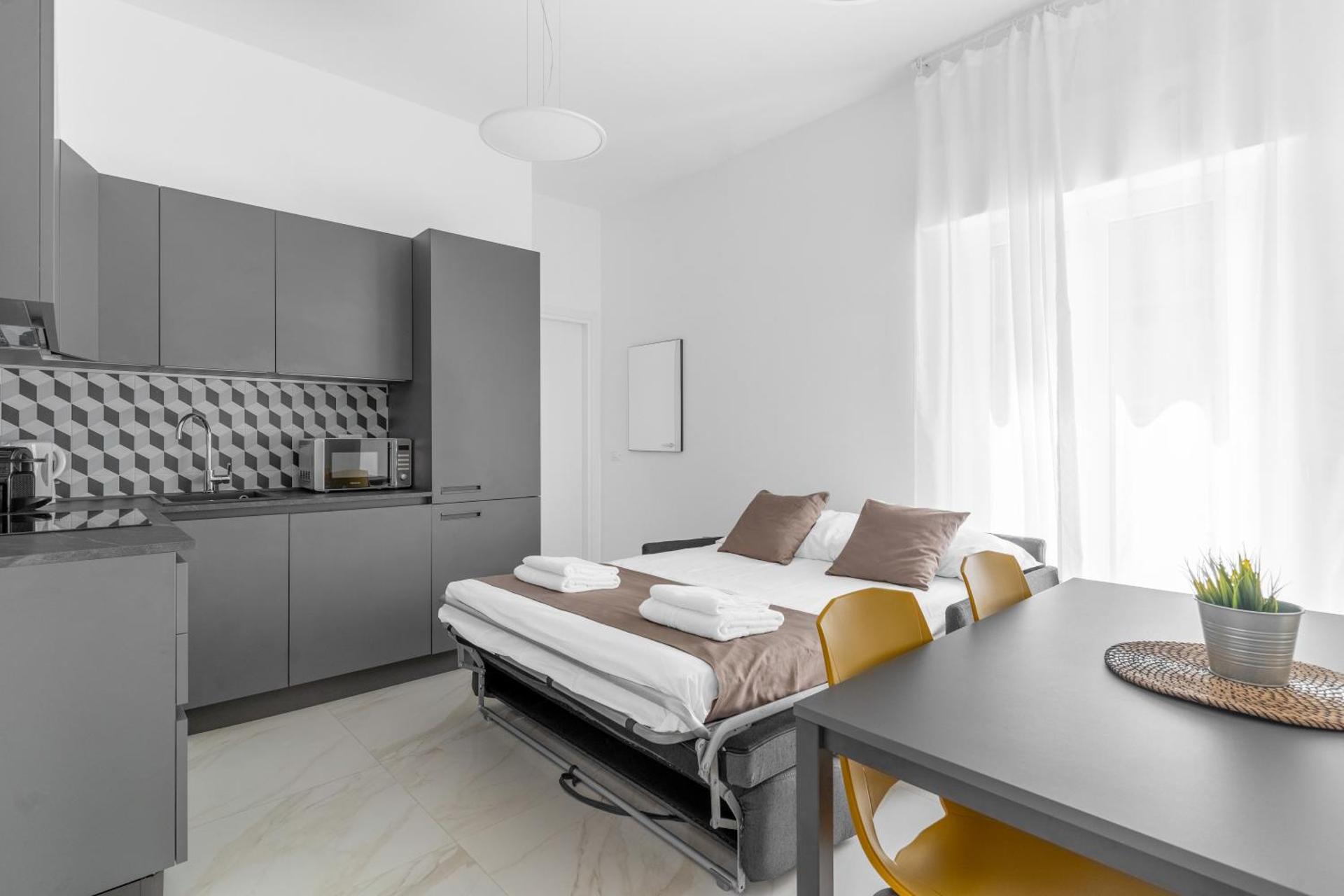 Kitchen or kitchenette