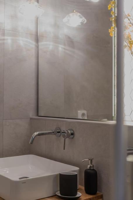 Modern apartment at Edem beach