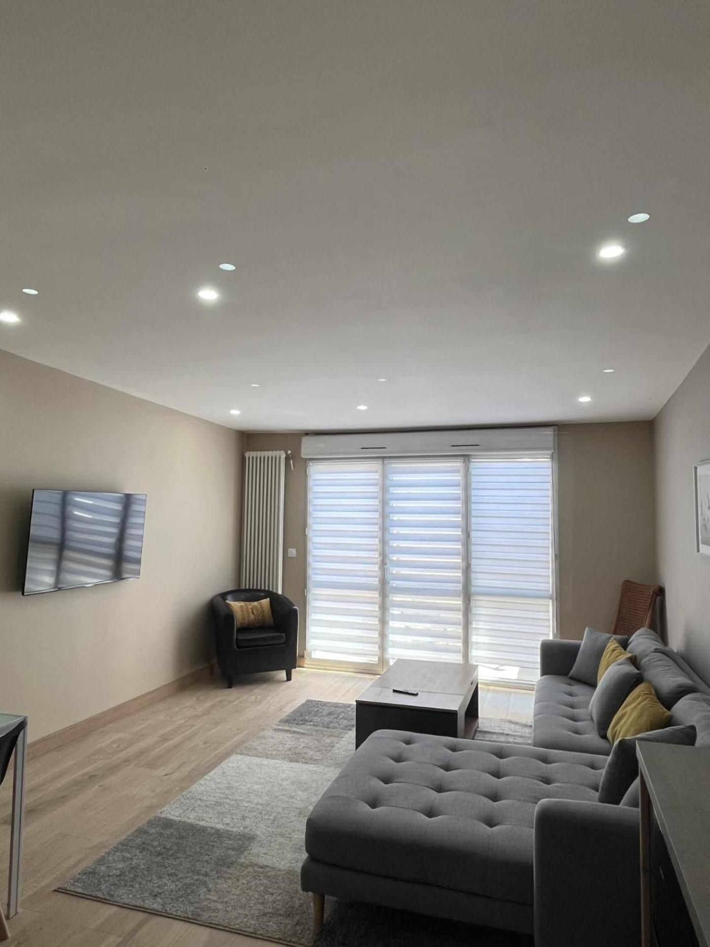 Apartment with Terrace