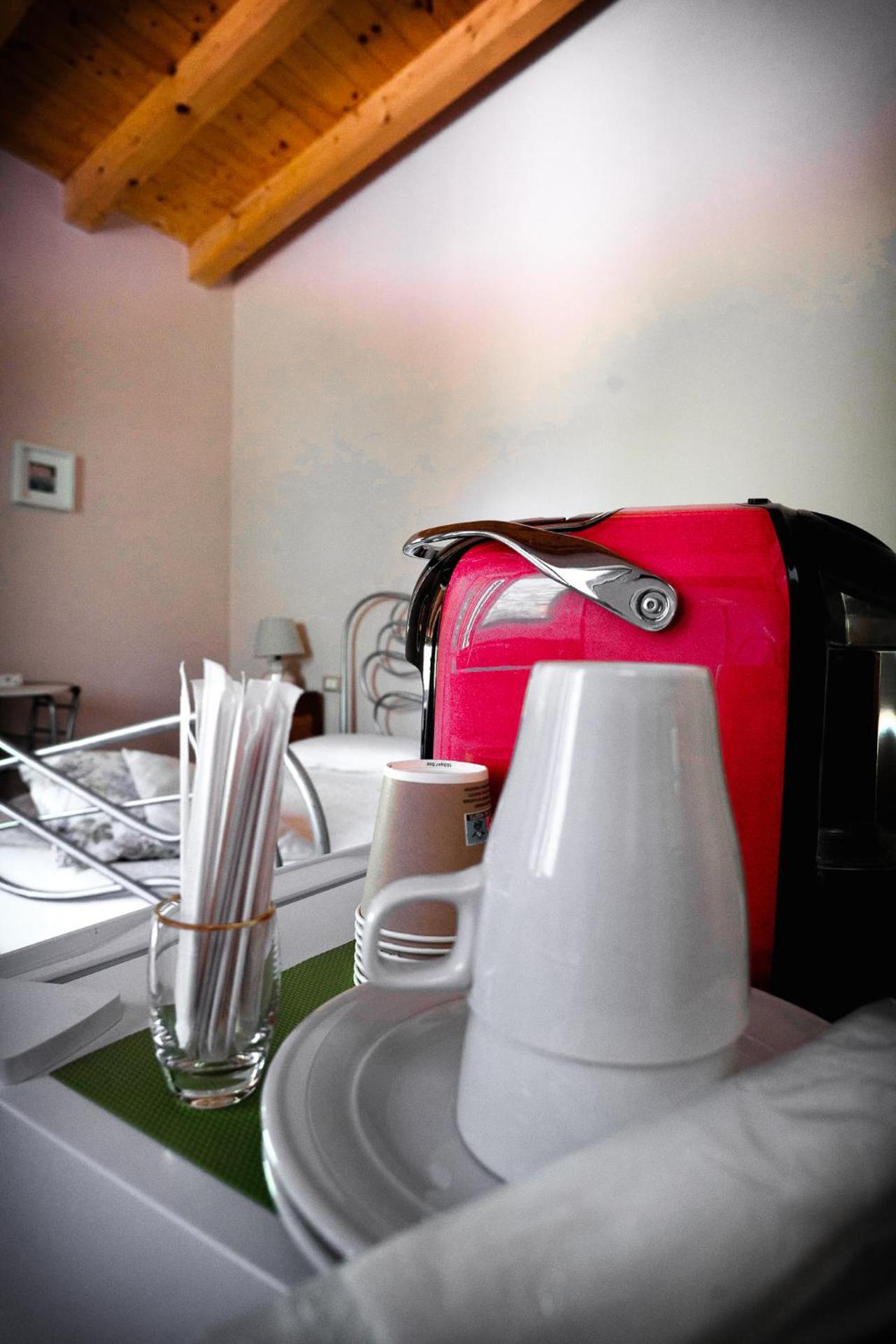 Coffee/tea facilities