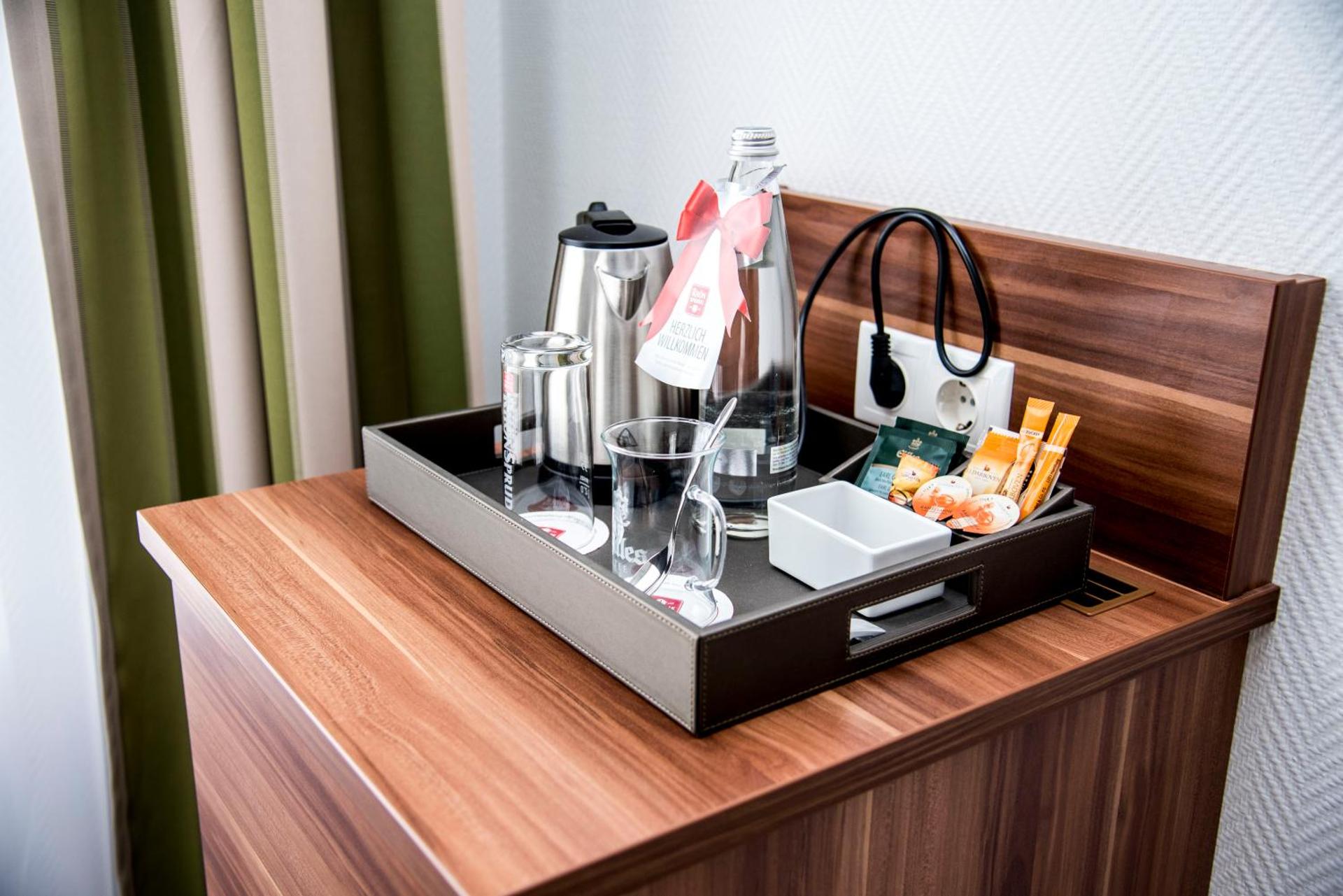 Coffee/tea facilities