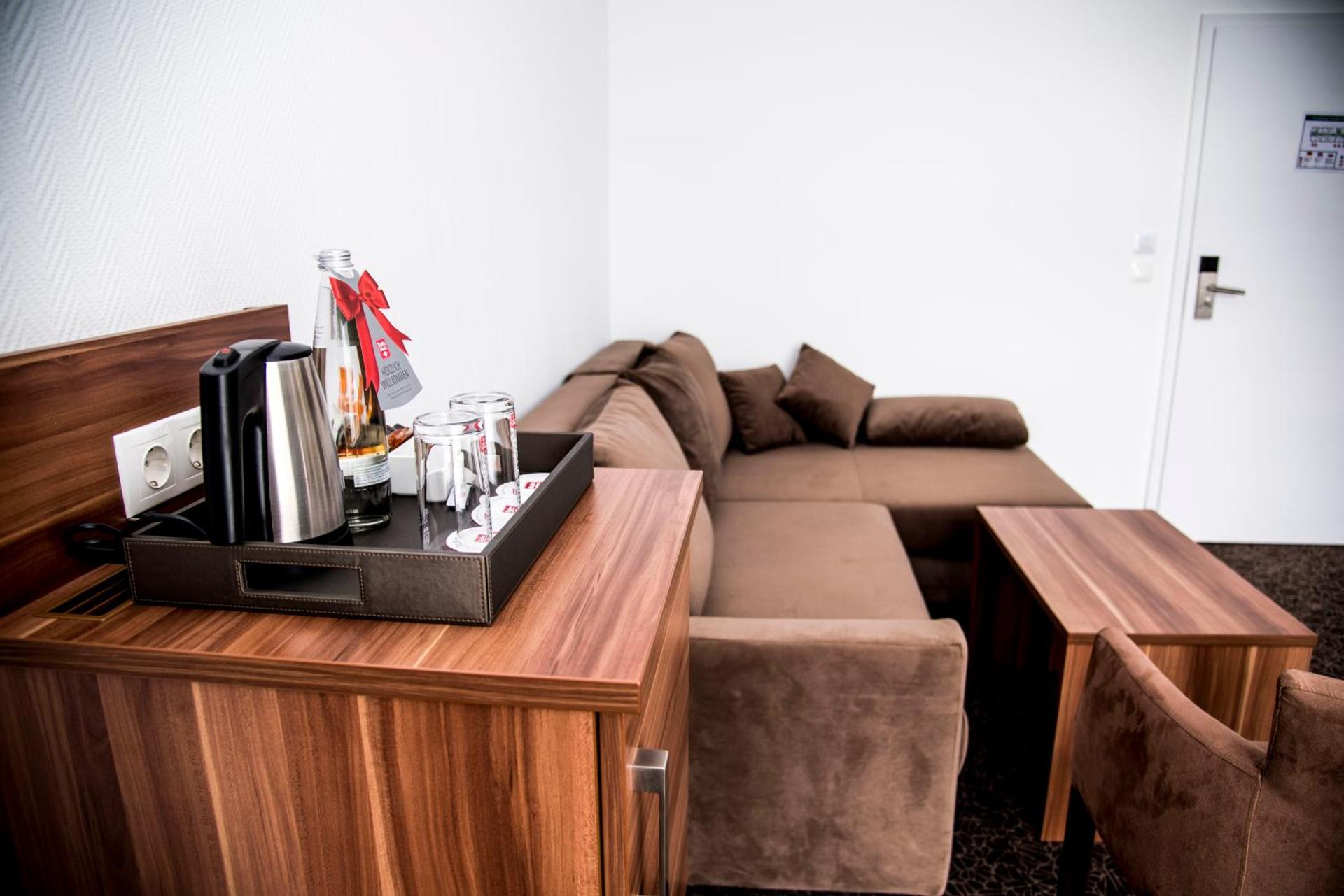 Coffee/tea facilities