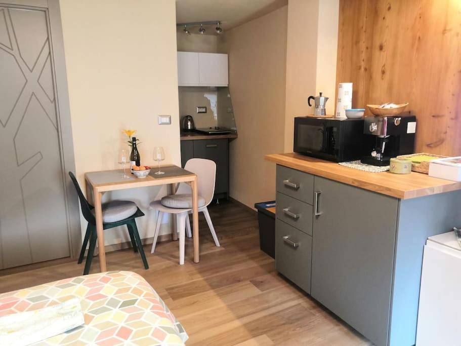 PETITE MAISON GASPARD Cir 0508