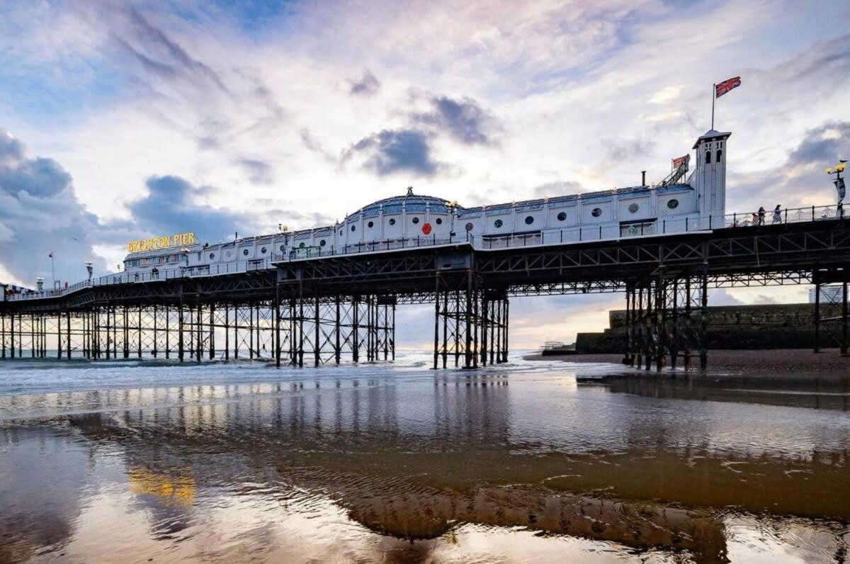 Host & Stay - The Old Coach House on Margaret Street