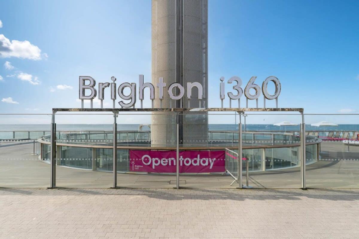 Host & Stay - The Old Coach House on Margaret Street