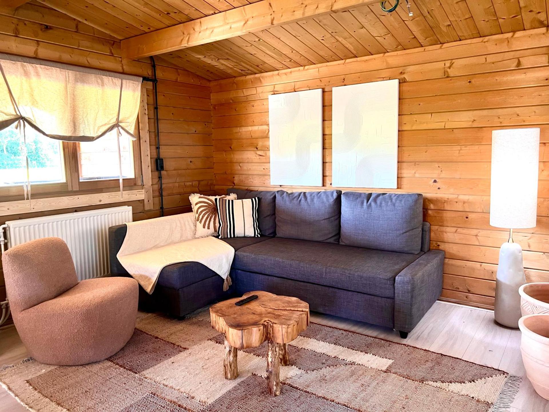 Mediterranean style chalet with jacuzzi and garden near Amsterdam