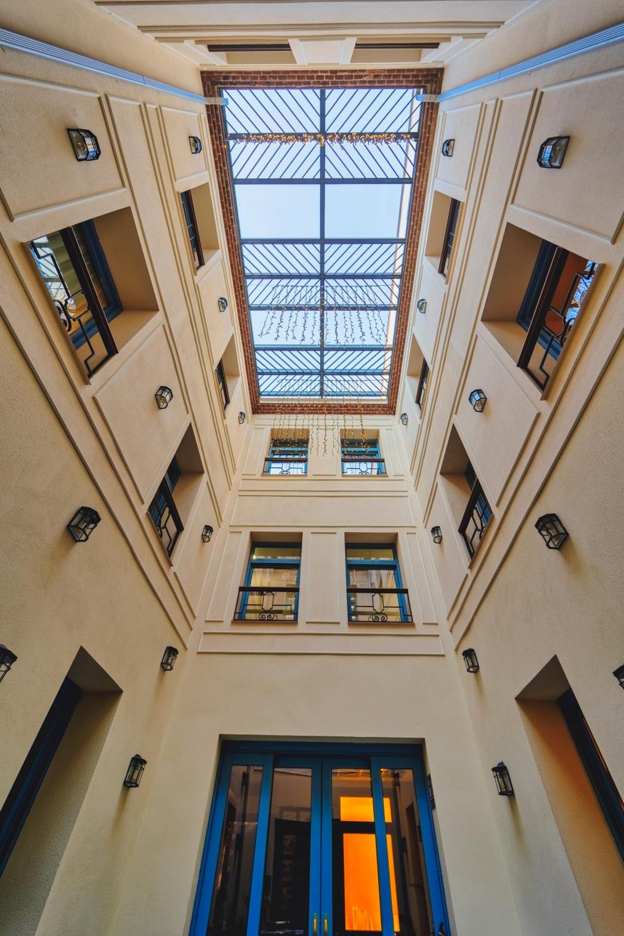 Inner courtyard view