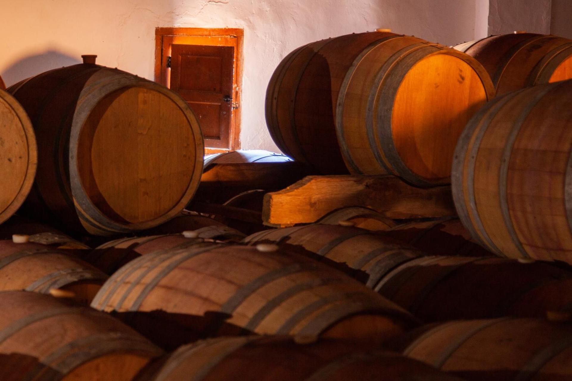 HOTEL BODEGA VERA DE ESTENAS