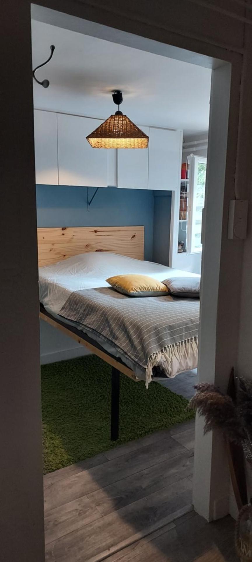 Chambre indépendante chez l'habitant avec salle de bain privée