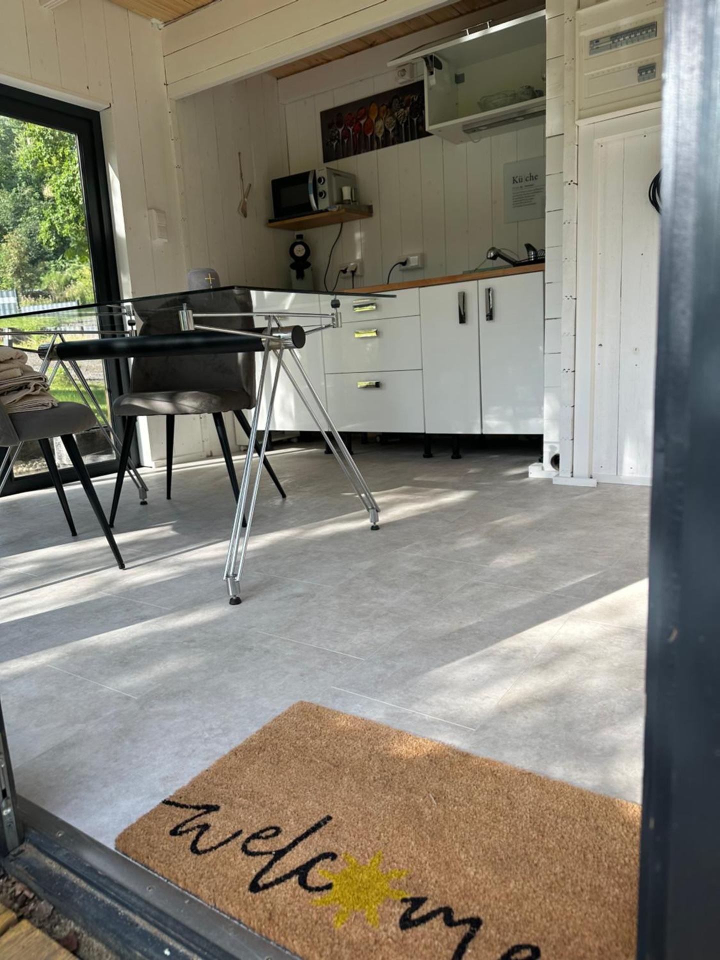 Tinyhaus & Souterrain Apartment in Ortenberg