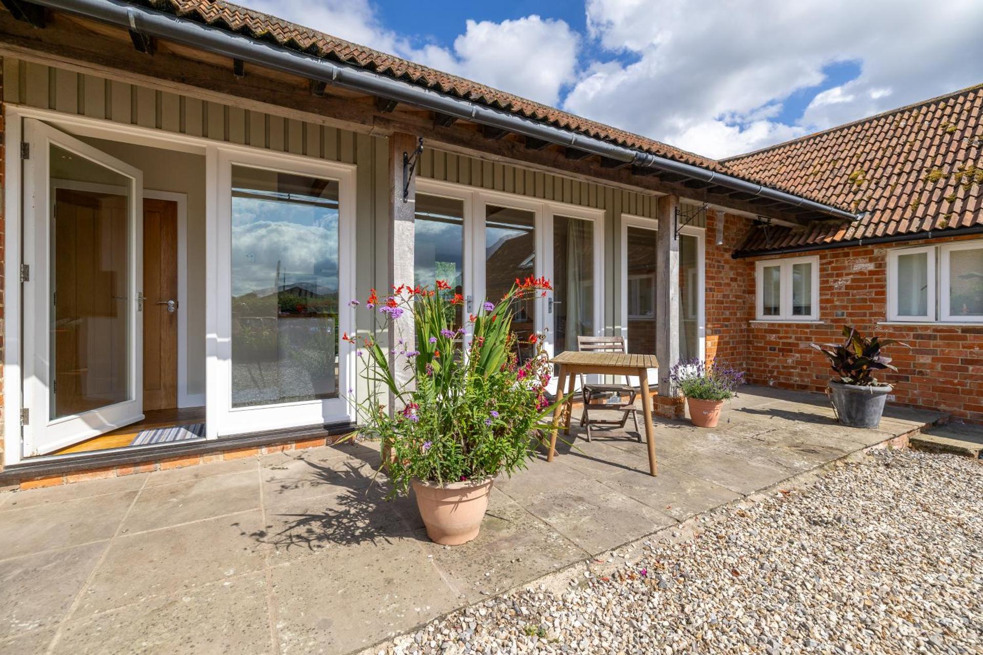 Little Park Farm Queen Anne Farmhouse & Apartments